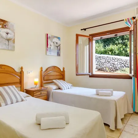 Leones By Menorca Vacations Semesterbostad