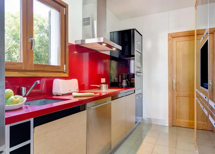 Leones By Menorca Vacations בית נופש