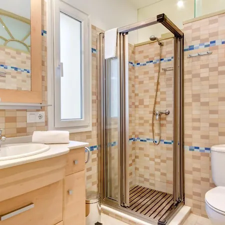 Leones By Menorca Vacations 펜션